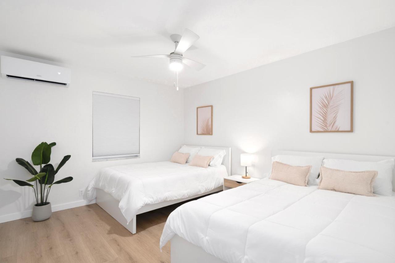 M Lake Worth Beach - Modern Villas Near West Palm Beach, Chic Retro Vibes, King Bed, Cozy Backyard, Bbq, Workspace, High-Speed Internet, Free Parking, 5 Minutes To Downtown & Beach Экстерьер фото