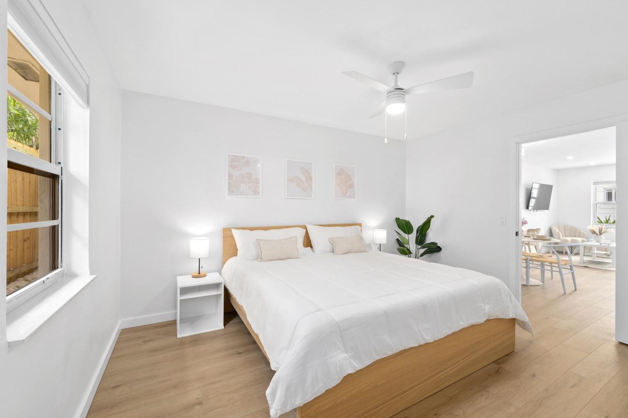M Lake Worth Beach - Modern Villas Near West Palm Beach, Chic Retro Vibes, King Bed, Cozy Backyard, Bbq, Workspace, High-Speed Internet, Free Parking, 5 Minutes To Downtown & Beach Экстерьер фото